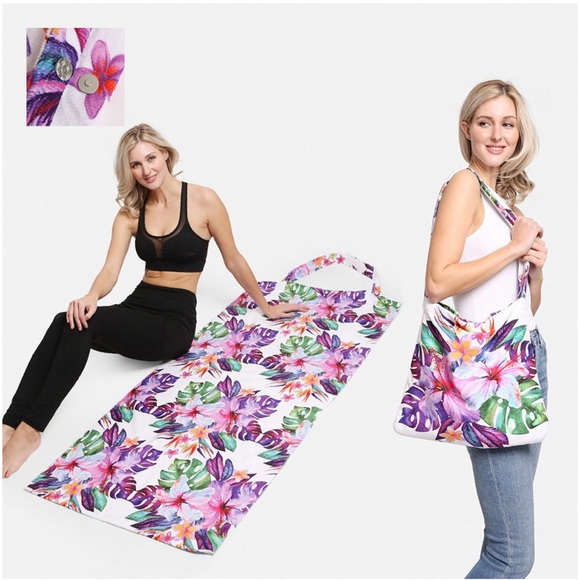 Comfyluxe Accessories - FLOWER BEACH BAG AND TOWEL COMBO 2-IN-1 CONVERTIBLE BEACH TOWEL AND BAG